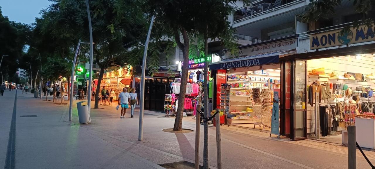 Chez Chantal 3 Chambres Au Centre Touristique De Salou Avec Garage Zewnętrze zdjęcie