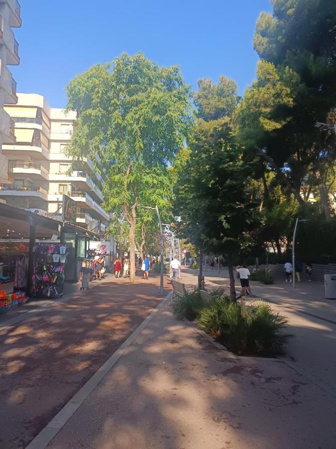 Chez Chantal 3 Chambres Au Centre Touristique De Salou Avec Garage Zewnętrze zdjęcie