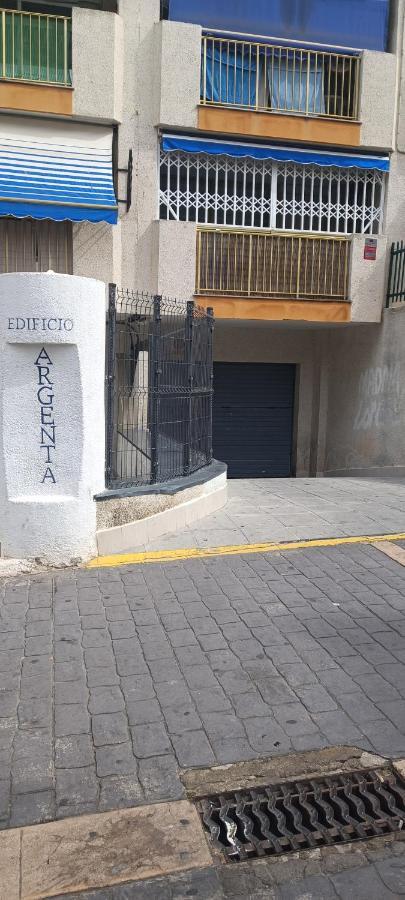 Chez Chantal 3 Chambres Au Centre Touristique De Salou Avec Garage Zewnętrze zdjęcie