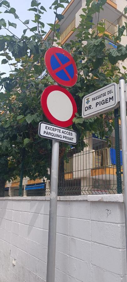 Chez Chantal 3 Chambres Au Centre Touristique De Salou Avec Garage Zewnętrze zdjęcie