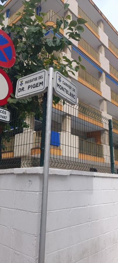 Chez Chantal 3 Chambres Au Centre Touristique De Salou Avec Garage Zewnętrze zdjęcie