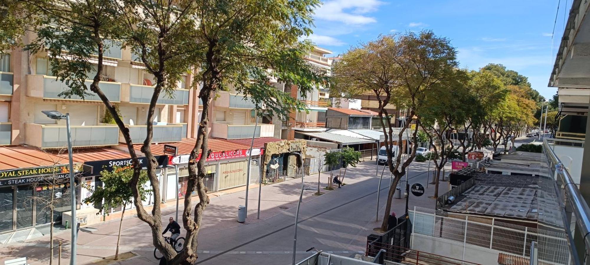 Chez Chantal 3 Chambres Au Centre Touristique De Salou Avec Garage Zewnętrze zdjęcie