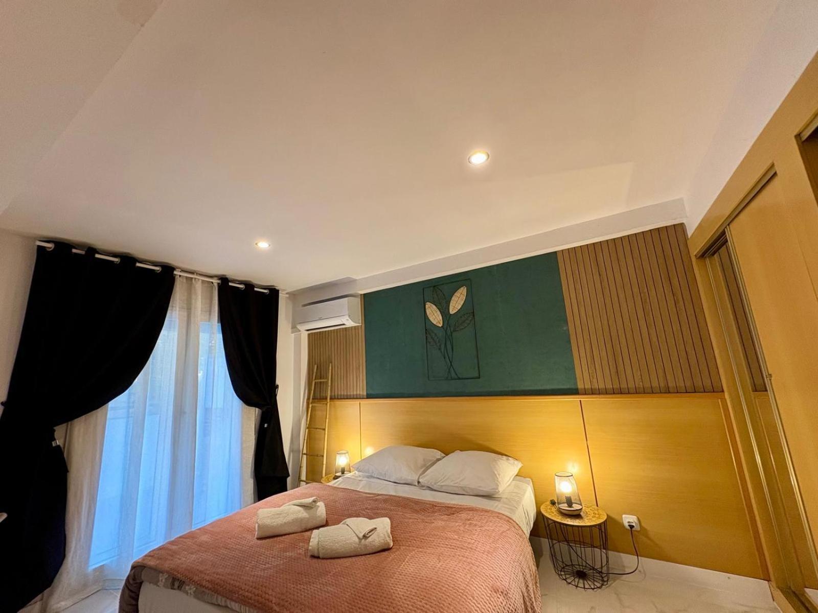Chez Chantal 3 Chambres Au Centre Touristique De Salou Avec Garage Zewnętrze zdjęcie